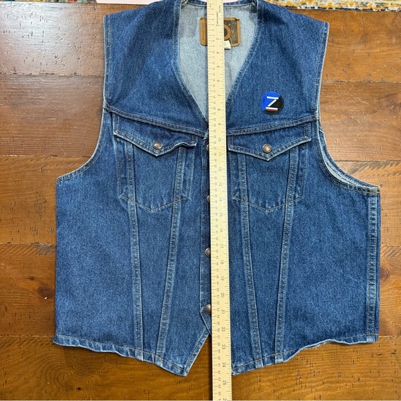 Vintage International Denim Vest size M preowned - Picture 7 of 7